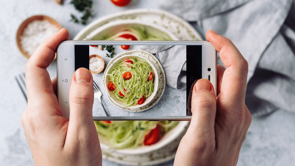 How to create food blogging website