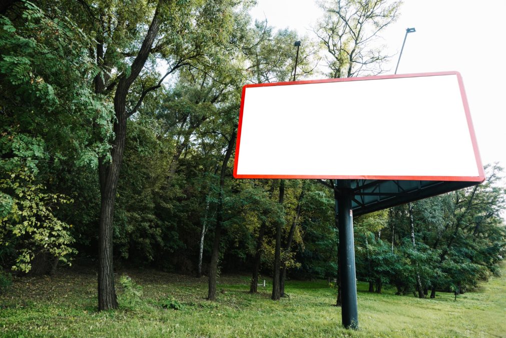 Best Free Outdoor Banner and Billboard Mockup PSDs for Realistic Presentations